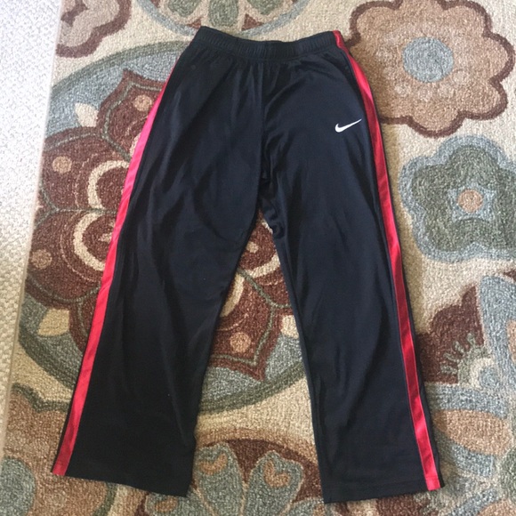 boys nike pants sale